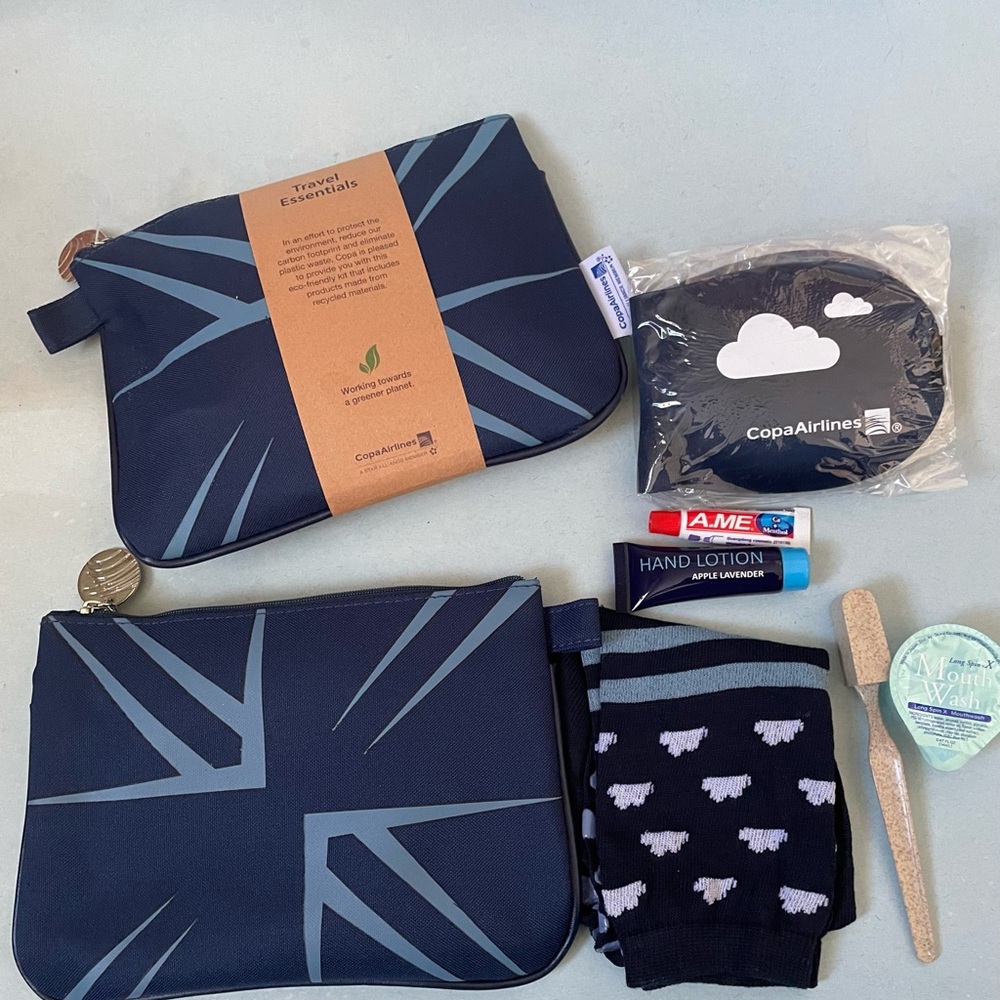NWT Copa Airlines | Amenity Travel Toiletry Kit Bag/Case | Set of 2